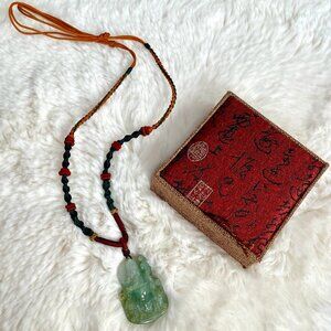 NEW Beautiful Green Jade Guan Gong Pendant with Woven Necklace w/ decorative box